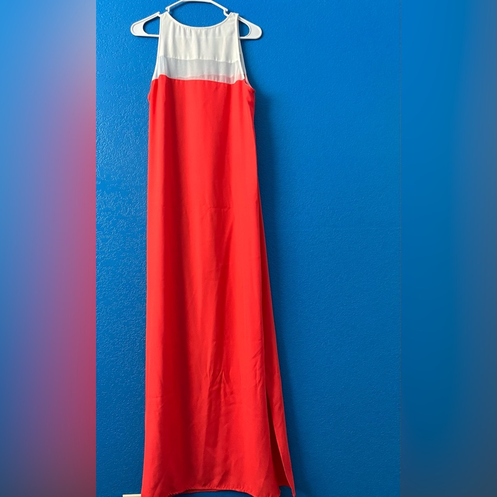 Long BB Dakota sleeveless maxi dress.